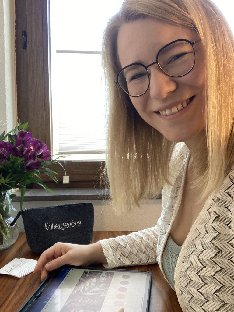 Planung eines Moodboards für eine elegante Herbsthochzeit