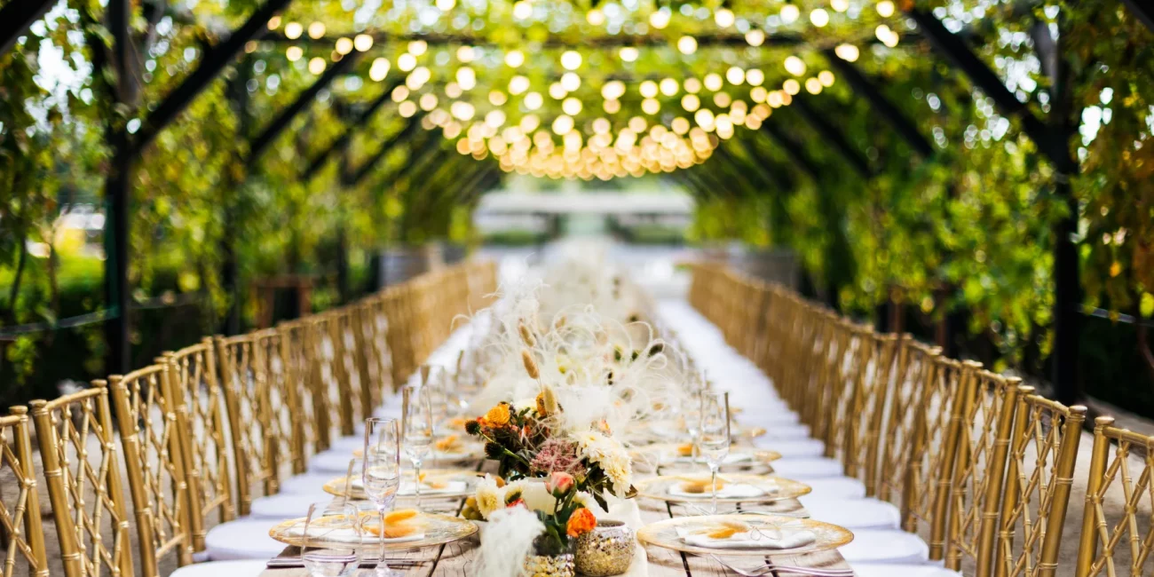 Hochzeit in Gießen und Umgebung Tischdekoration Gold