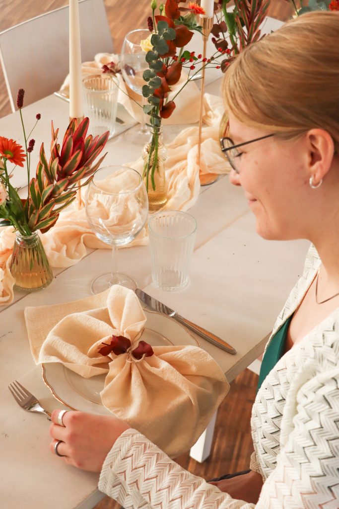 Hochzeitsplanerin bei der Arbeit