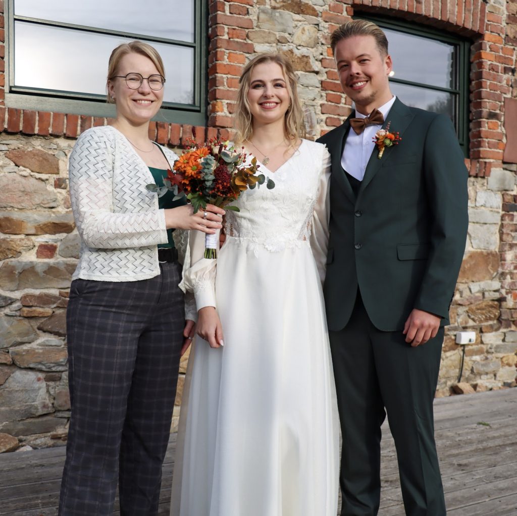 Hochzeitsplanerin aus Mittelhessen mit Brautpaar
